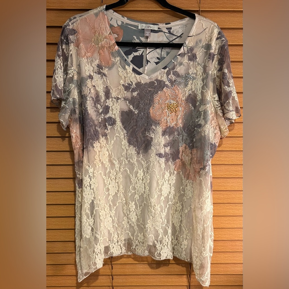 Roz & Ali Floral Lace V-Neck Blouse size 1XL